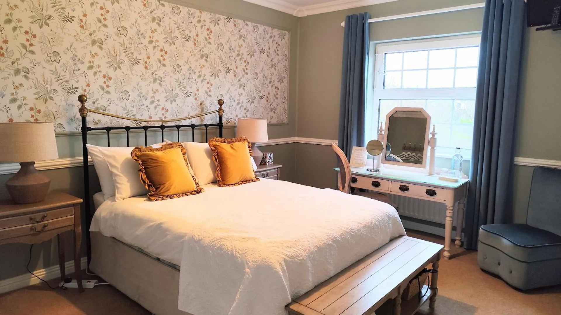 Balally House Shannon 3*,  Irland